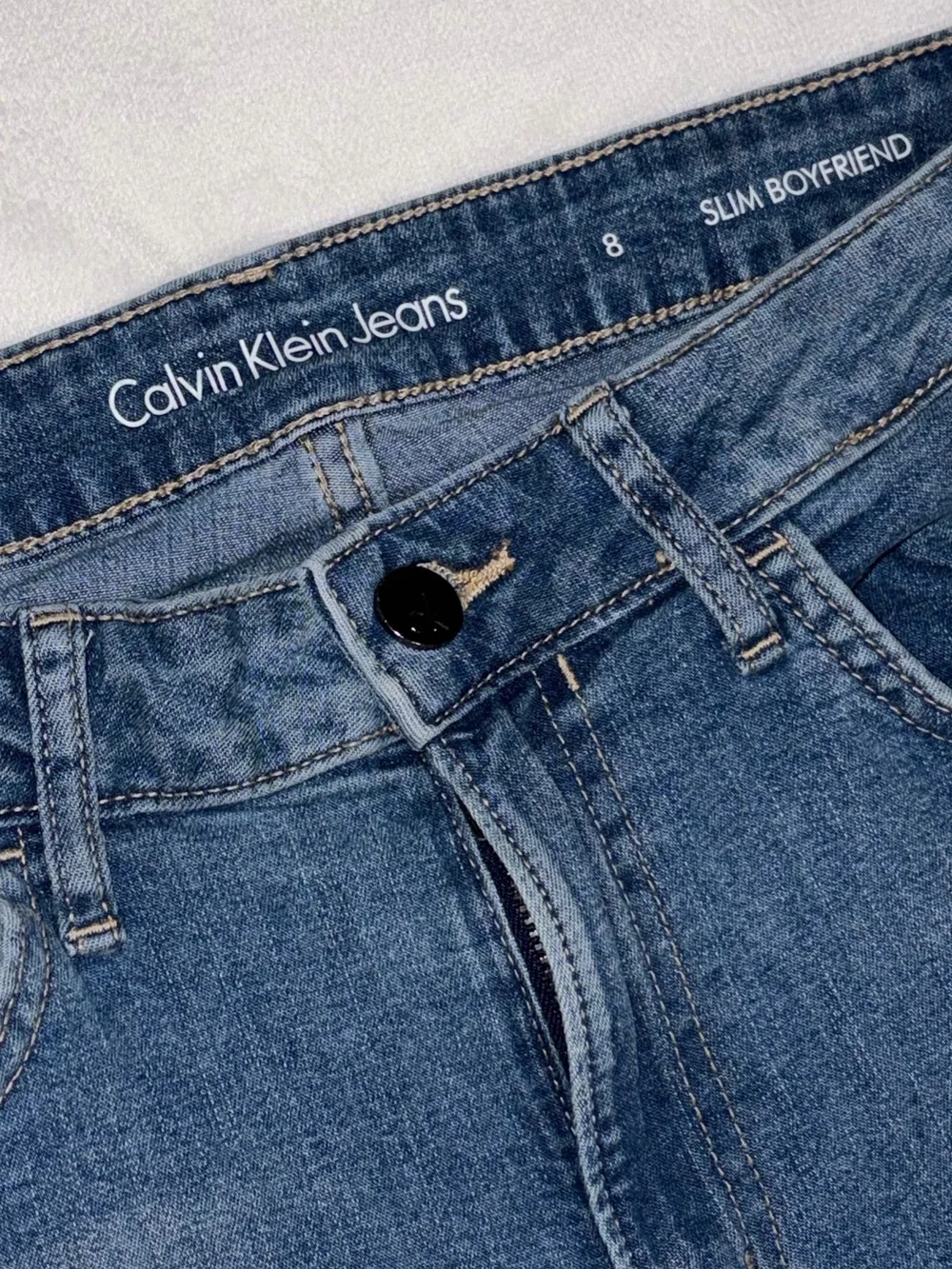 Calvin Klein Women’s Slim Boyfriend Blue Jeans - Sz 8 (030)